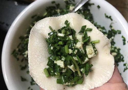 酒店里拍视频的网红吃瓜,揭秘网红吃瓜背后的美食之旅